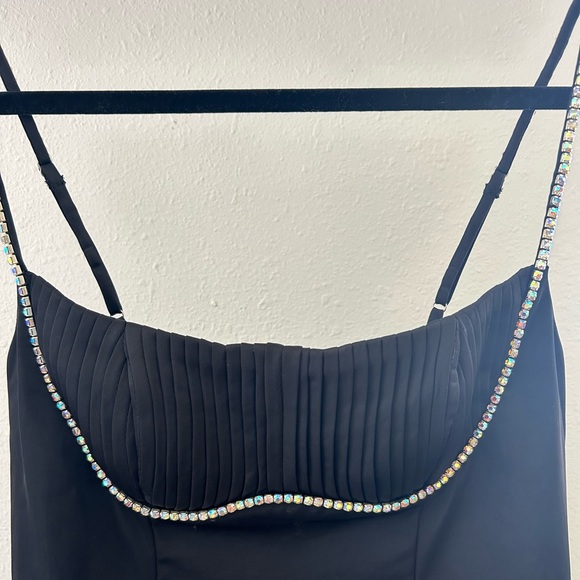 ASTR Dress - Picture 7 of 8